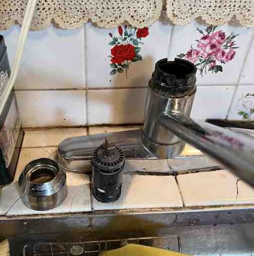 浄水器蛇口の水漏れは部品交換で直そう！原因はどこだ？｜住まいる水道